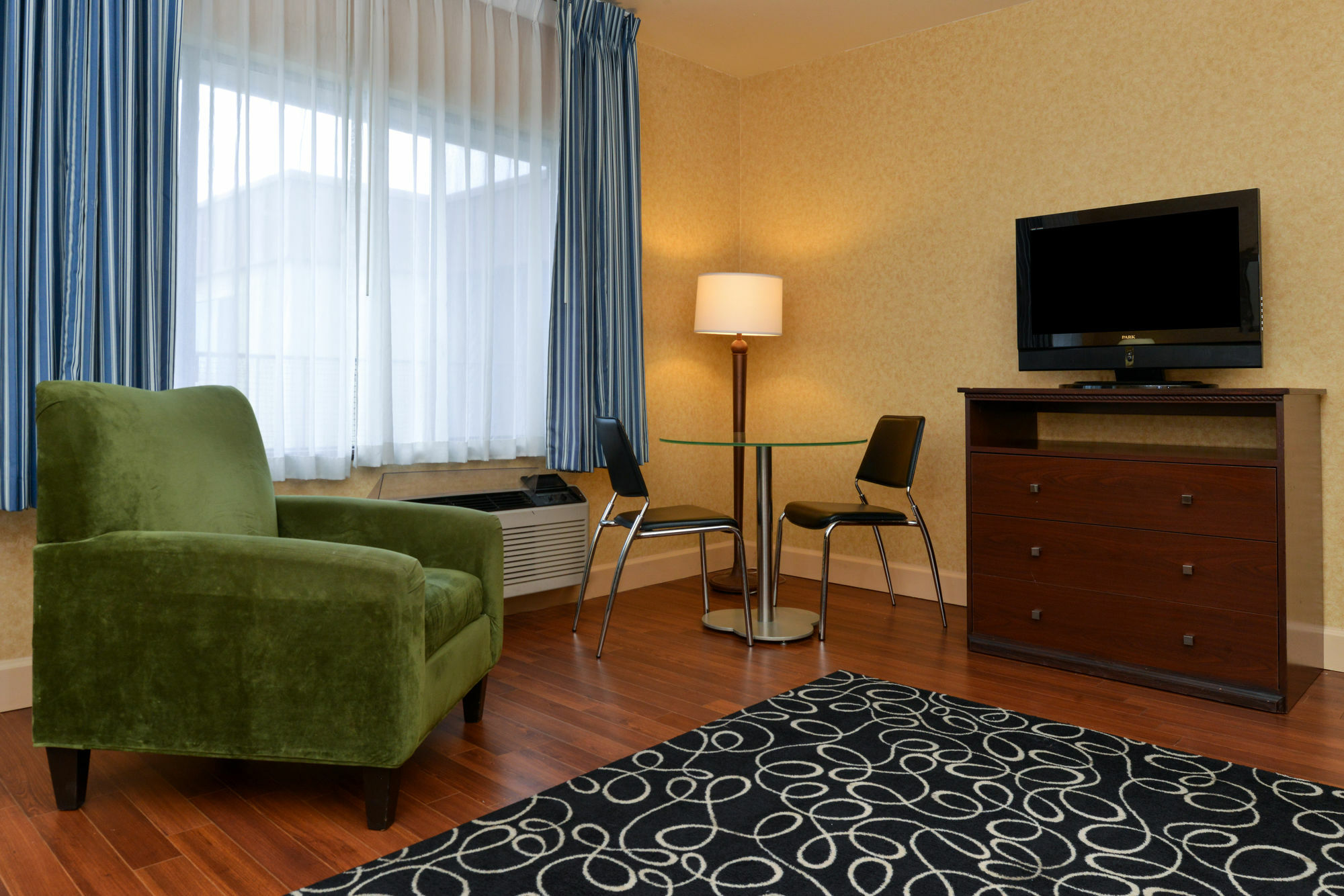 Holiday Inn - Salem By Ihg Exterior foto